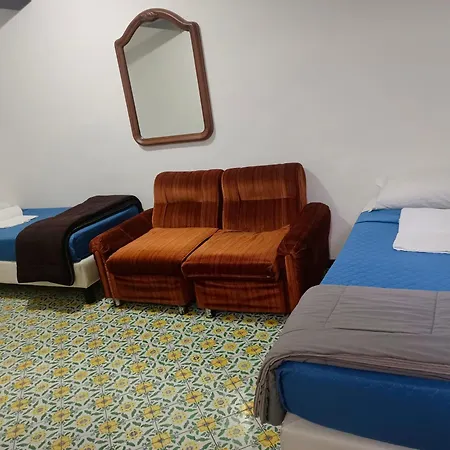 Niam House Bed & Breakfast